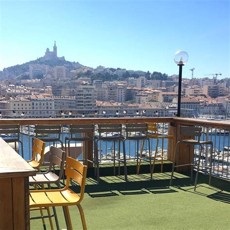 Rooftop Hermes Hôtel Marseille .